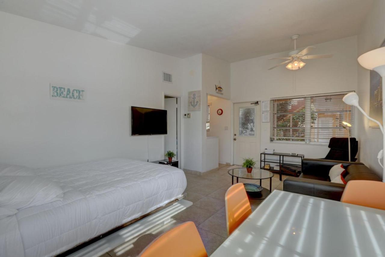 Aloha Escape Pompano Beach 아파트 외부 사진